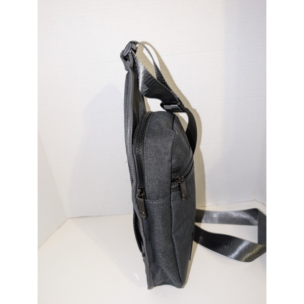 True Religion Crossbody Mens Sling Bag Gray Yeta 2.0 Buddha Logo Adjustable NWOT - Picture 4 of 16